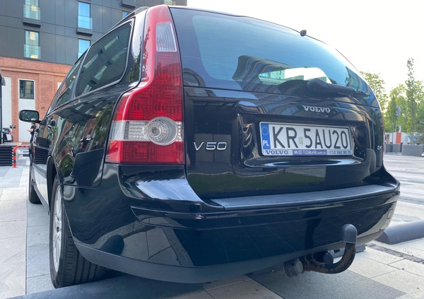 Volvo V50 cena 15000 przebieg: 314500, rok produkcji 2004 z Kraków małe 667